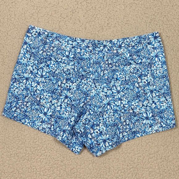 Lilly Pulitzer Callahan Knit Shorts Stretch Cumulus Blue Blooming Together - Picture 2 of 8